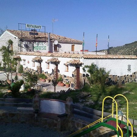 Alojamiento Rural La Caseria De Piedra Restaurante Jaén Eksteriør bilde