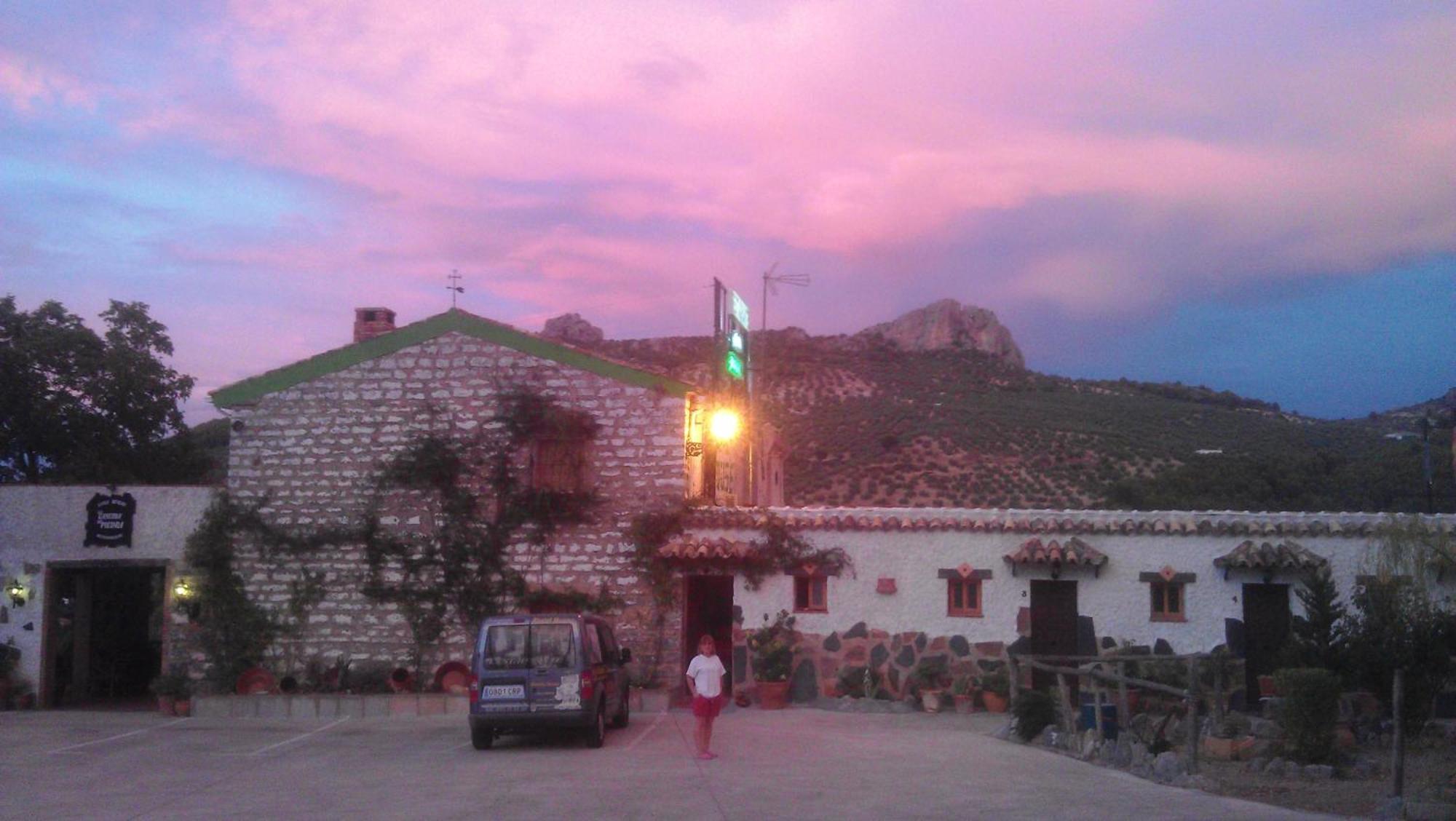 Alojamiento Rural La Caseria De Piedra Restaurante Jaén Eksteriør bilde