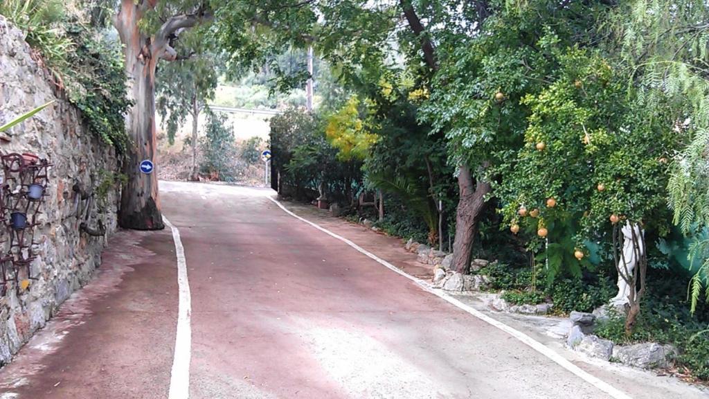 Alojamiento Rural La Caseria De Piedra Restaurante Jaén Eksteriør bilde