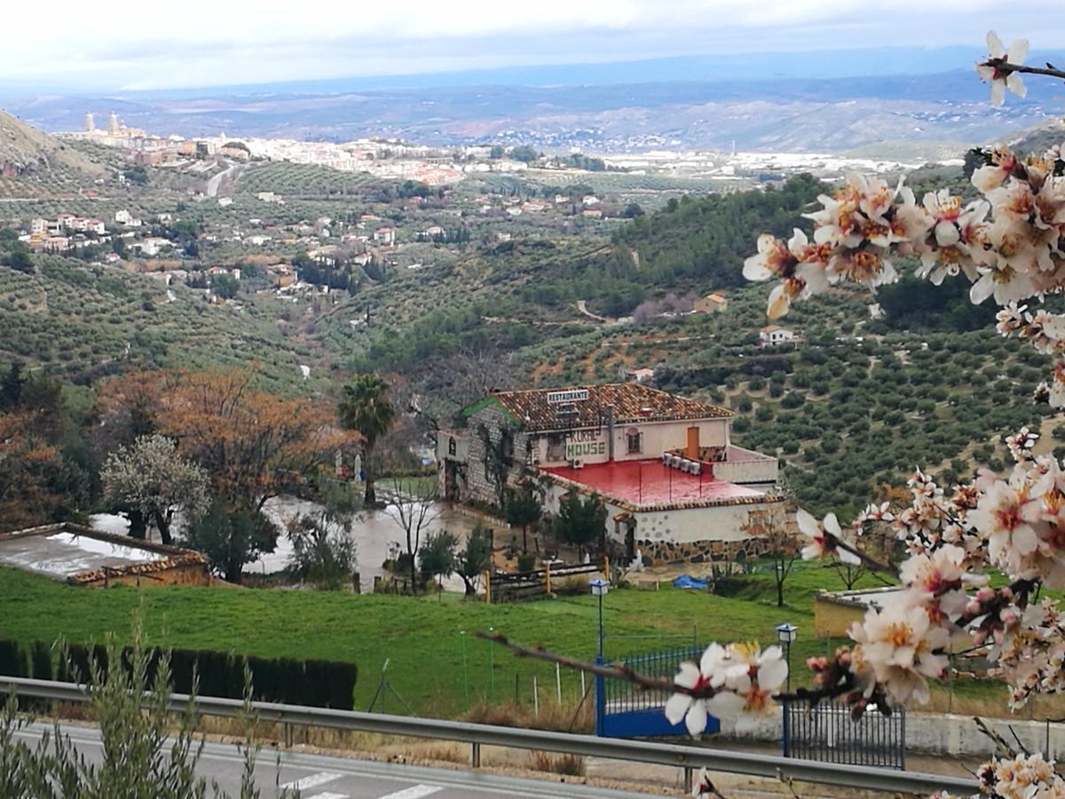 Alojamiento Rural La Caseria De Piedra Restaurante Jaén Eksteriør bilde